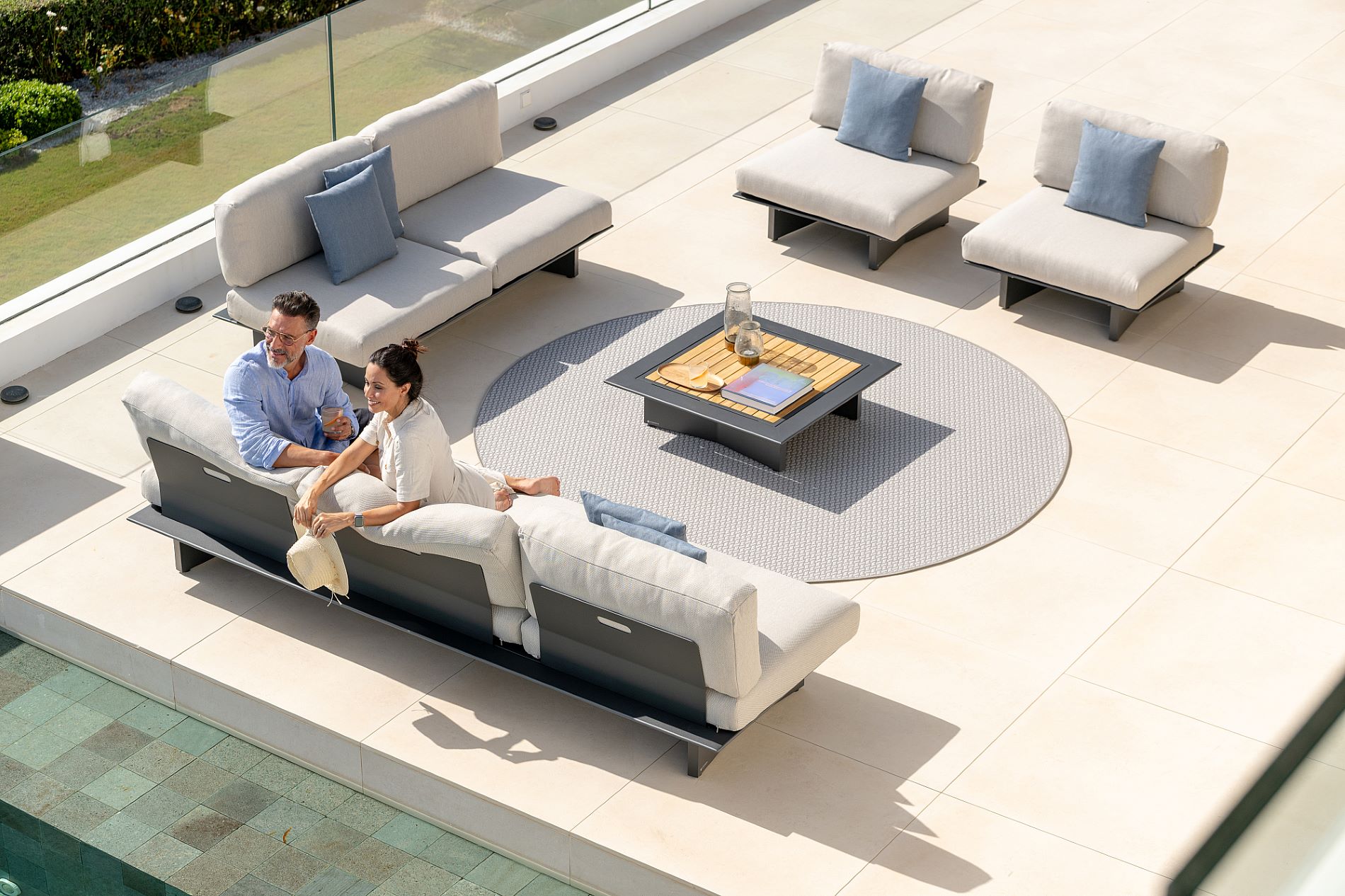 Arbon Sofa 3-Seat - Image 3